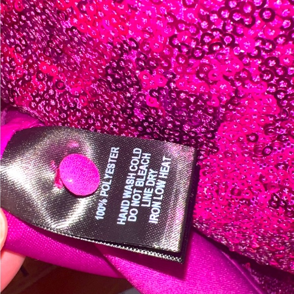 Lulu’s Hilaria Fuchsia Sequin Bodycon Mini Dress size Large - Picture 6 of 13
